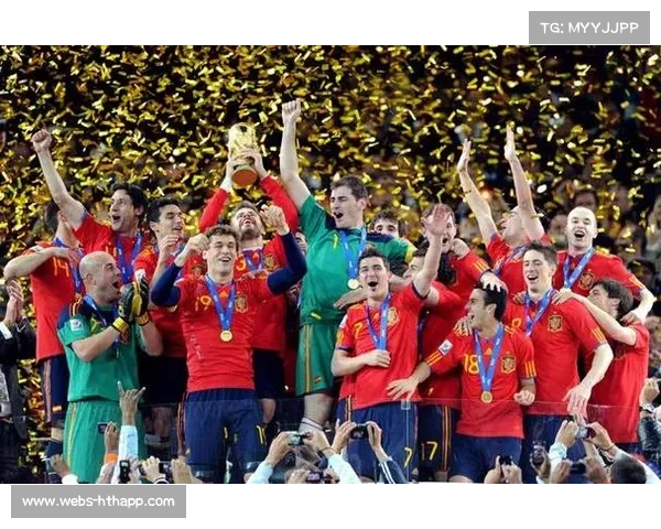 欧冠奖杯圣伯莱德杯传承历史至今彰显足球荣耀与传奇意义